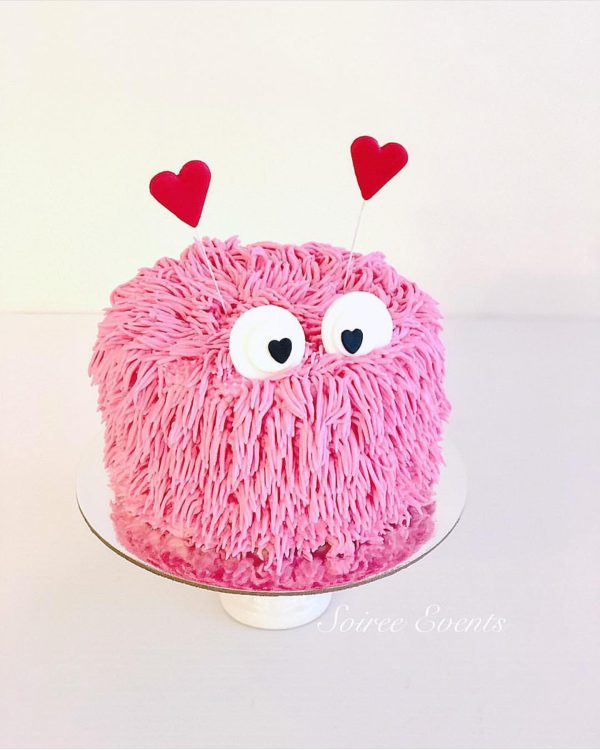 Valentines Day Love Bug Buttercream Cake